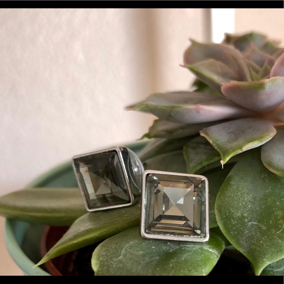 Ann Taylor smokey crystal studs - Picture 3 of 4